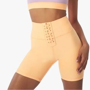 NWT- WeWoreWhat Lace Up Biker Shorts in Peach Cobbler